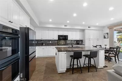 29583 Serenity, Murrieta, CA 92563 - Photo 8