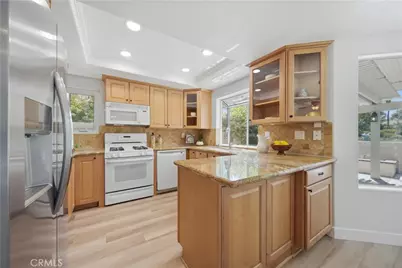 40502 Via Amapola, Murrieta, CA 92562 - Photo 16