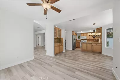 40502 Via Amapola, Murrieta, CA 92562 - Photo 14