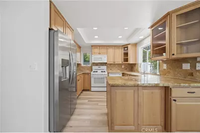 40502 Via Amapola, Murrieta, CA 92562 - Photo 18