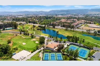 40502 Via Amapola, Murrieta, CA 92562 - Photo 44