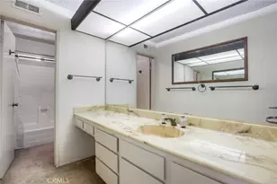 30096 Via Velez, Temecula, CA 92592 - Photo 16