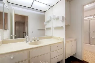 30096 Via Velez, Temecula, CA 92592 - Photo 14