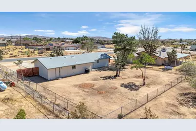 58349 Pimlico Street, Yucca Valley, CA 92284 - Photo 6