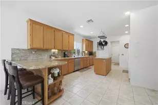 29260 Wrangler Dr, Murrieta, CA 92563 - Photo 12