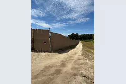 38700 Thomas Road, Hemet, CA 92544 - Photo 14