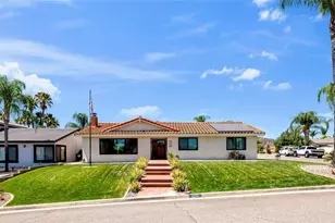 22511 Pin Tail Dr, Canyon Lake, CA 92587 - Photo 4