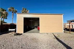 872 N Broadway, Blythe, CA 92225 - Photo 2