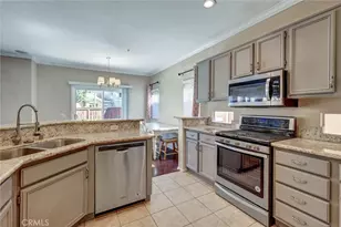 39908 Millbrook, Murrieta, CA 92563 - Photo 4
