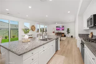 30383 Freeman Dr, Menifee, CA 92584 - Photo 12
