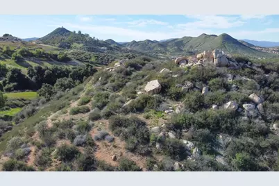 7 Turtle Creek Rd, Lake Elsinore, CA 92530 - Photo 8