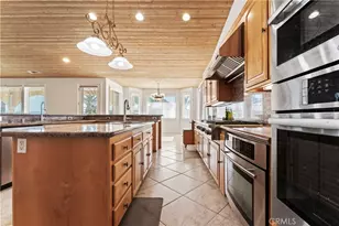 35751 Avenida La Cresta, Murrieta, CA 92562 - Photo 30