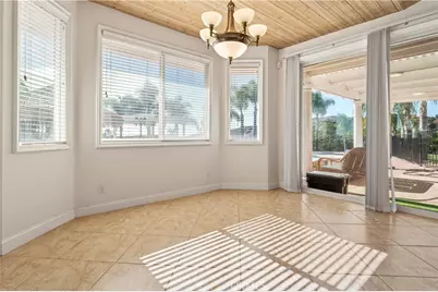 35751 Avenida La Cresta, Murrieta, CA 92562 - Photo 32