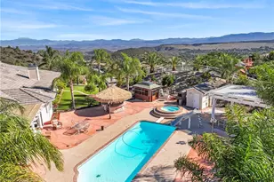 35751 Avenida La Cresta, Murrieta, CA 92562 - Photo 8