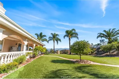 35751 Avenida La Cresta, Murrieta, CA 92562 - Photo 34