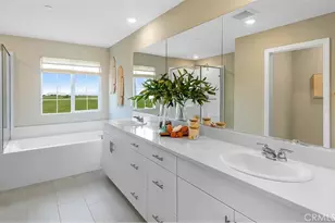 1725 Phantom Ln, Rialto, CA 92376 - Photo 10