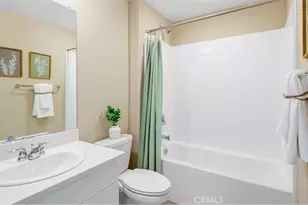 1725 Phantom Ln, Rialto, CA 92376 - Photo 6