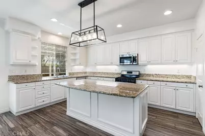 40102 Portsmouth, Temecula, CA 92591 - Photo 14