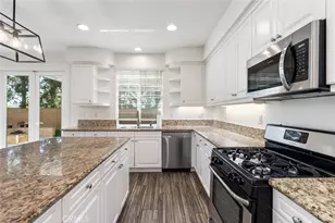 40102 Portsmouth, Temecula, CA 92591 - Photo 16