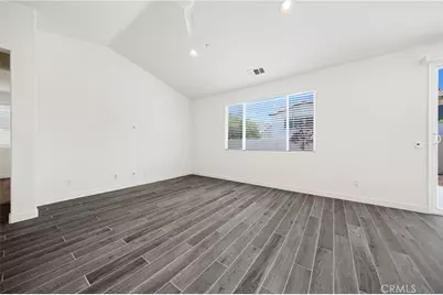 24261 Pistachio Street, Murrieta, CA 92562 - Photo 14