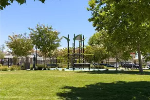 24261 Pistachio St, Murrieta, CA 92562 - Photo 48
