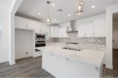24261 Pistachio Street, Murrieta, CA 92562 - Photo 10