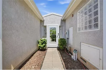 2726 Ramona Drive, Vista, CA 92084 - Photo 8