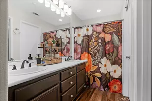 39244 Turtle Bay Ln, Murrieta, CA 92563 - Photo 18