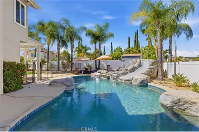 25221 Corte Sur, Murrieta, CA 92563 - Photo 8