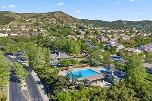 27558 Fern Pine Way, Murrieta, CA 92562 - Photo 58