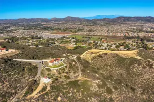 38000 Via Vista Grande, Murrieta, CA 92562 - Photo 62