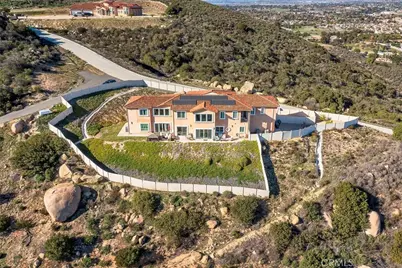 38000 Via Vista Grande, Murrieta, CA 92562 - Photo 68