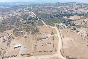 34715 Empty Saddle, Hemet, CA 92544 - Photo 38