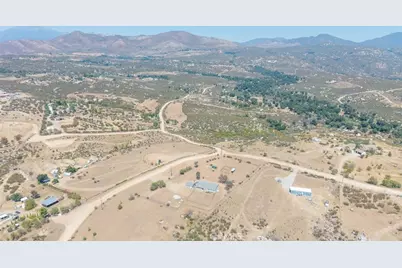 34715 Empty Saddle, Hemet, CA 92544 - Photo 44