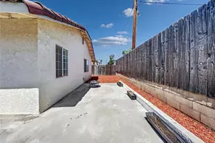 25076 Wendy Way, Moreno Valley, CA 92551 - Photo 22