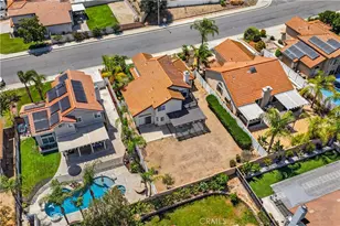 36194 Toulon Dr, Murrieta, CA 92562 - Photo 10