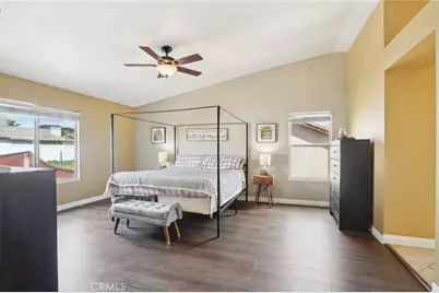 22982 Teil Glen Road, Wildomar, CA 92595 - Photo 10