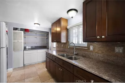 21681 Pepper, Perris, CA 92570 - Photo 8
