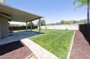 25326 Chesterfield Ln, Wildomar, CA 92595 - Photo 56