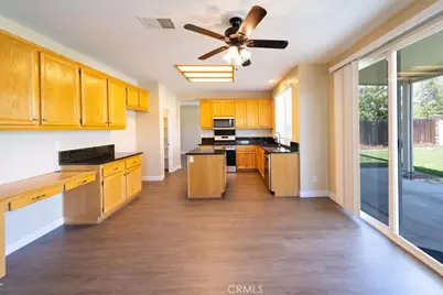25326 Chesterfield Lane, Wildomar, CA 92595 - Photo 32