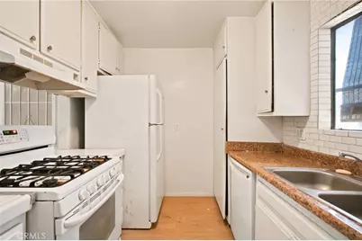 315 Michele Drive, Vista, CA 92084 - Photo 8