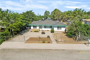 859 N Allen, Banning, CA 92220 - Photo 2
