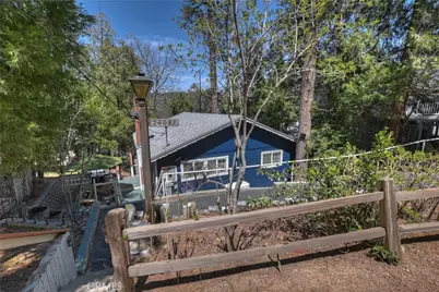 24032 Alpine Drive, Crestline, CA 92325 - Photo 32