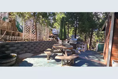 24032 Alpine Drive, Crestline, CA 92325 - Photo 34
