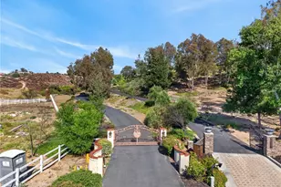 37540 Via El Dorado, Temecula, CA 92592 - Photo 6