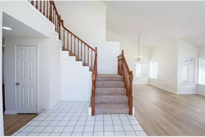 974 Peridot, Hemet, CA 92543 - Photo 4