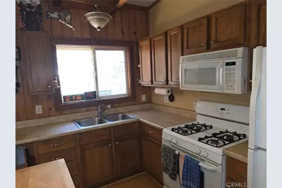 407 Lakeview, Frazier Park, CA 93225 - Photo 10