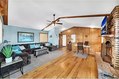 30895 Summit Drive, Running Springs, CA 92382 - Photo 4