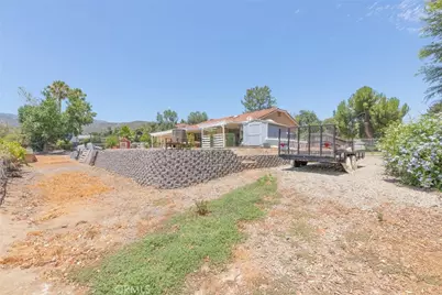 15271 Alvarado, Lake Elsinore, CA 92530 - Photo 22