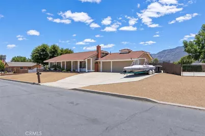 15271 Alvarado, Lake Elsinore, CA 92530 - Photo 2